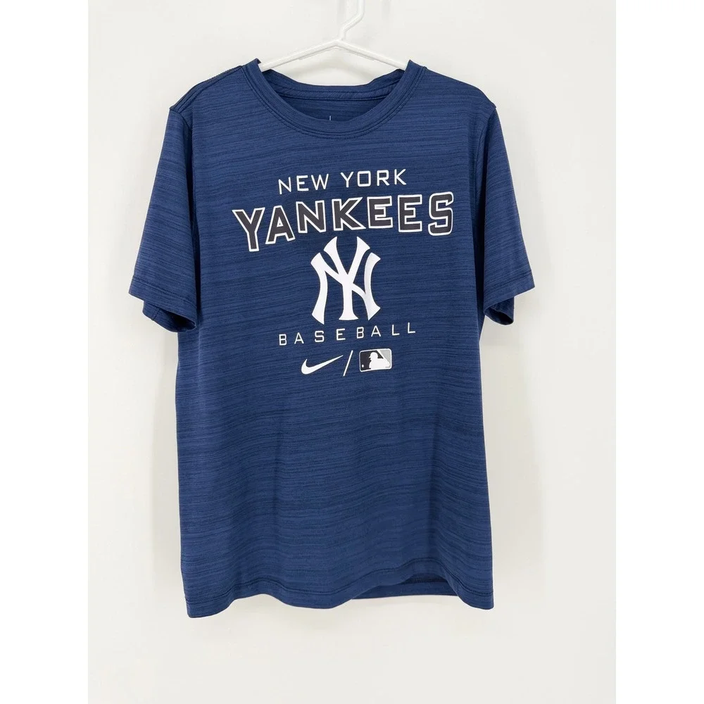 Nike T-Shirt New York Yankees Dri-FIT Boys Size S 8 Navy Blue Baseball Graphic